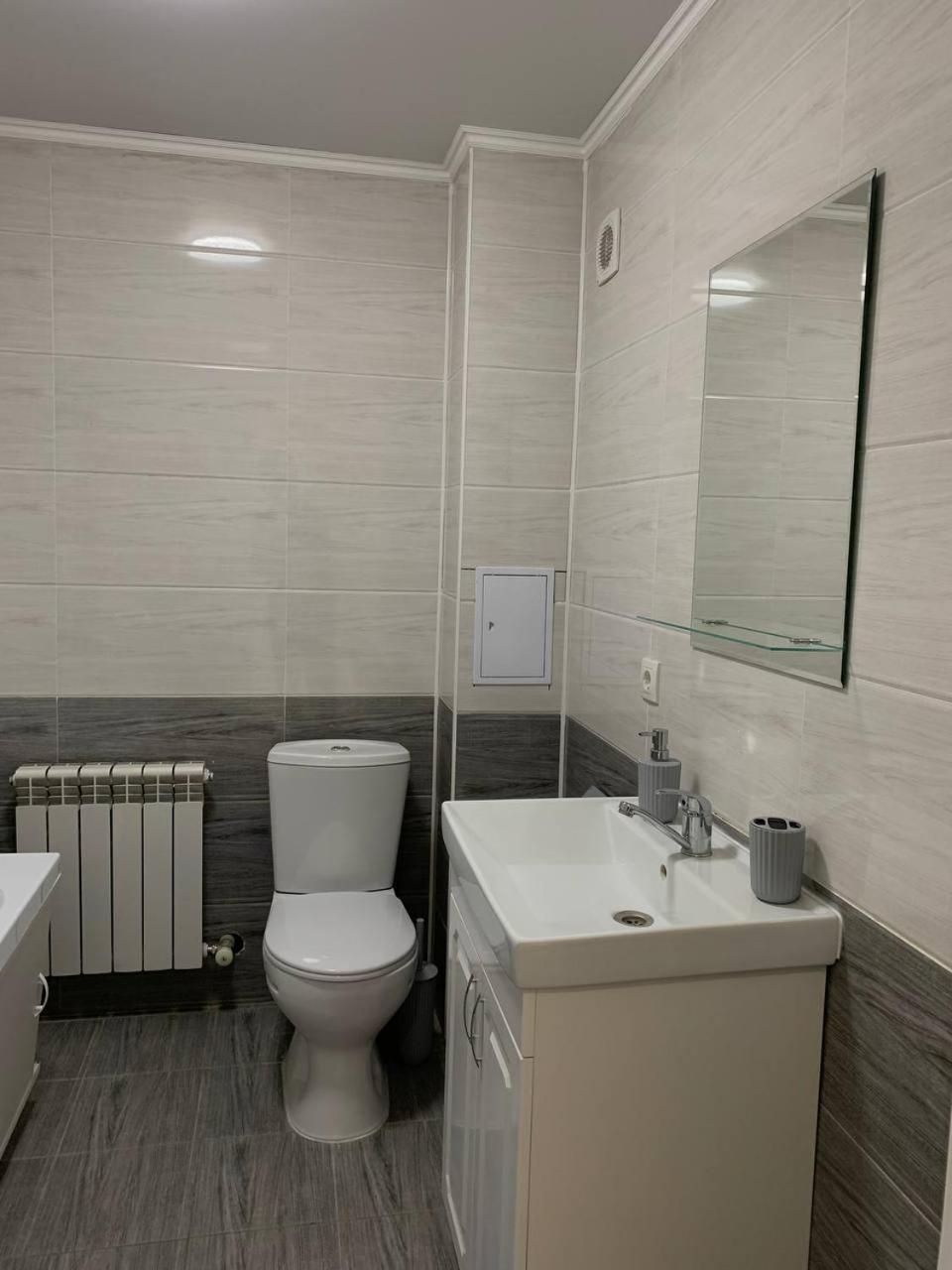 Comfort Plus Hostel Αλμάτι Εξωτερικό φωτογραφία